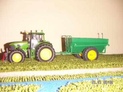 JOHN DEERE 7530 CON LA TANQUETA